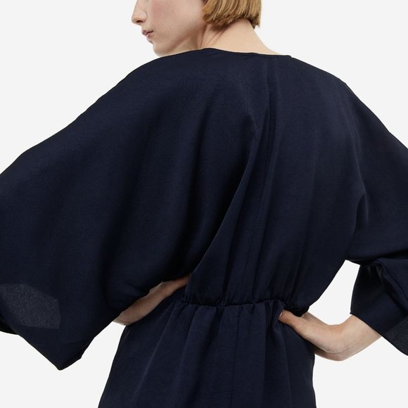 (NWT) H&M - dark blue/navy, flowy, v-neck dress - Picture 6 of 8